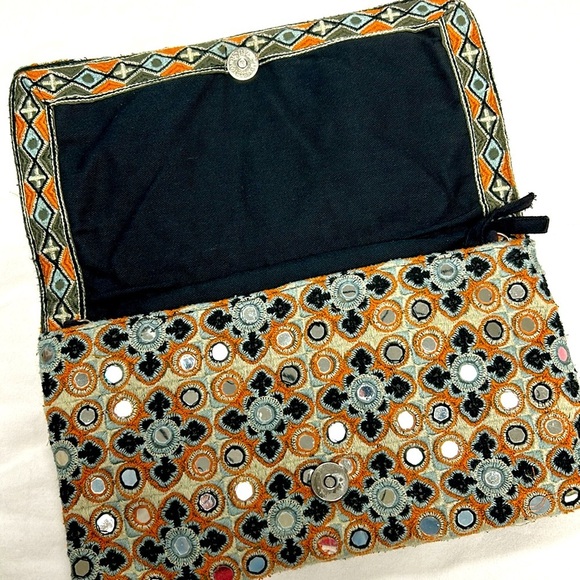 Boho Shiny Statement Bag | Purchased in St. Tropez | Beach 55 Boutique | 250โฌ - Picture 5 of 5